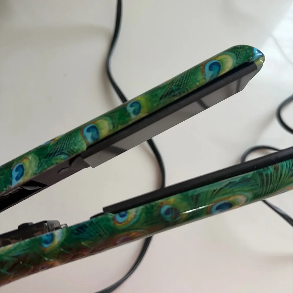 Peacock Pattern Hair Straightener